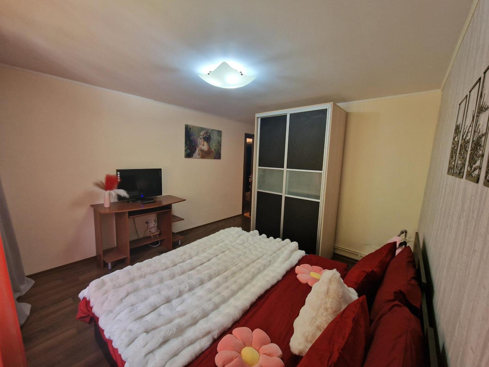 Apartament Red & Yellow Slănic-Moldova Zewnętrze zdjęcie